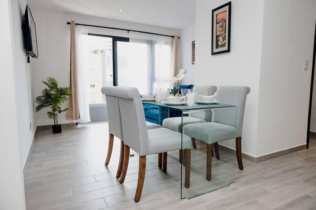 Apartamento De Lujo En Zona 10 Guatemala City ภายนอก รูปภาพ