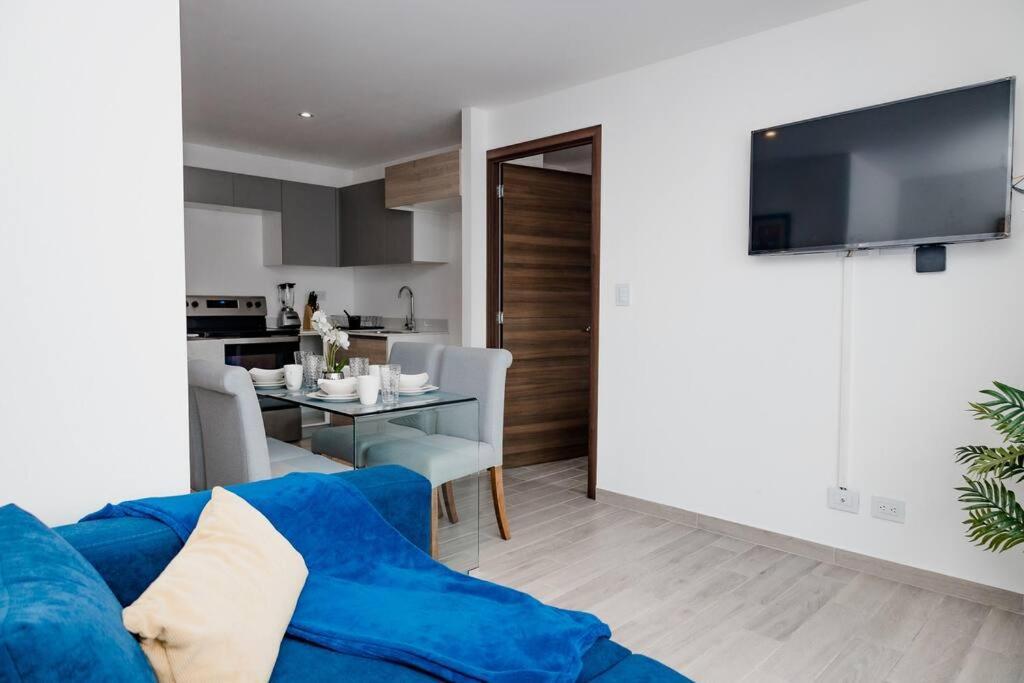 Apartamento De Lujo En Zona 10 Guatemala City ภายนอก รูปภาพ