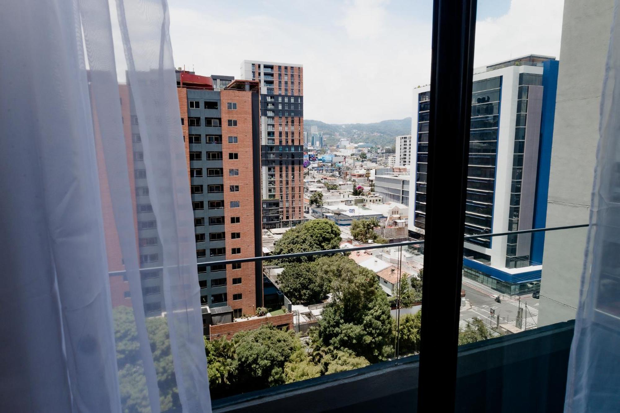 Apartamento De Lujo En Zona 10 Guatemala City ภายนอก รูปภาพ